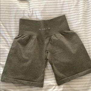 NVGTN SEAMLESS PRO SHORTS